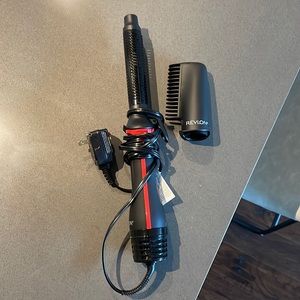 Revlon One-Step Blowout Curls